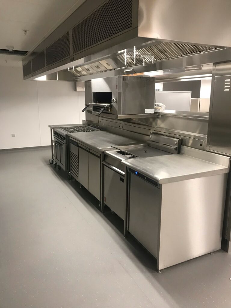 Kitchen 4